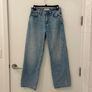 Abercrombie The Loose High Rise Jean